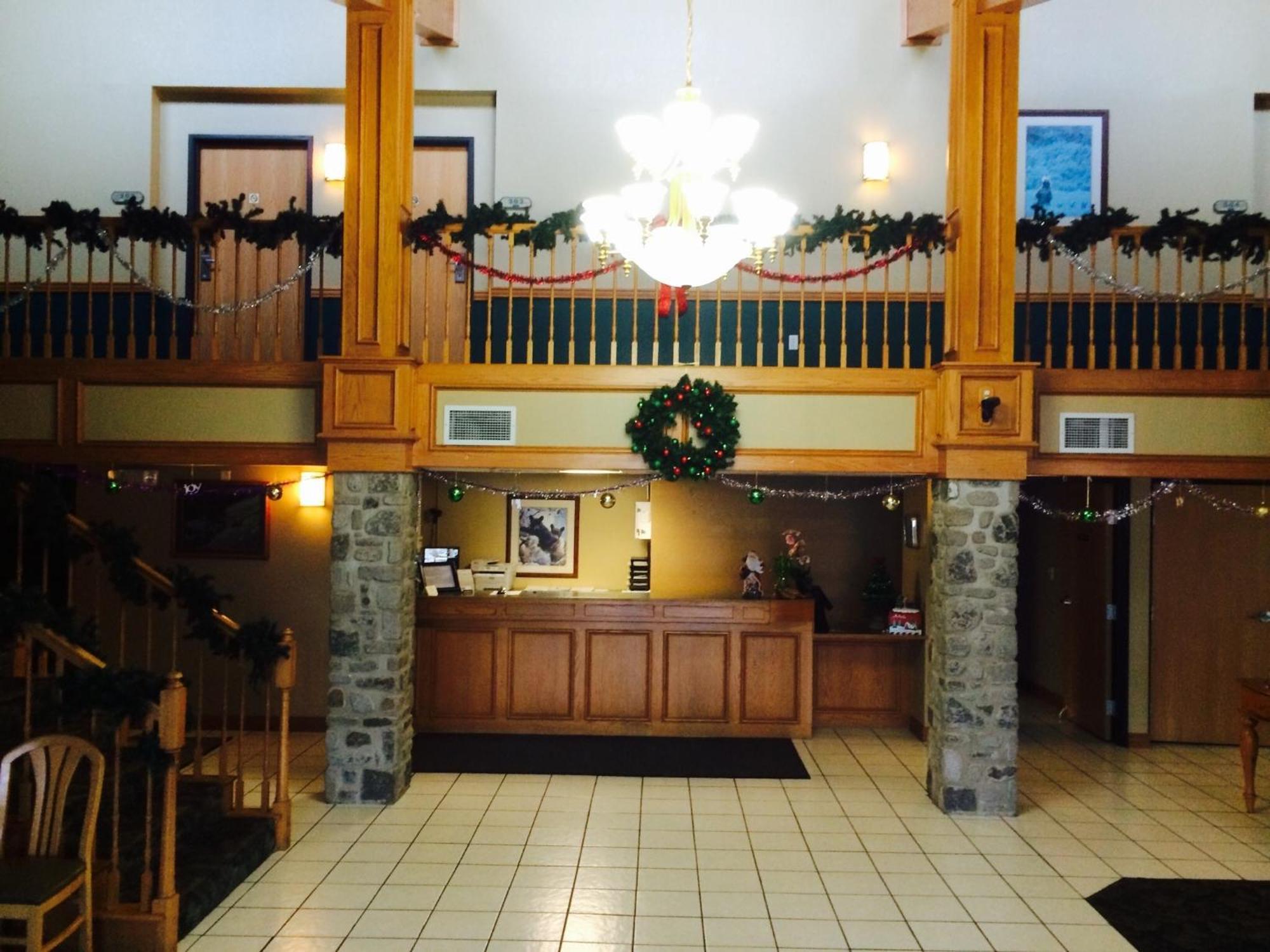 Regency Inn And Suites Stilwell Екстериор снимка